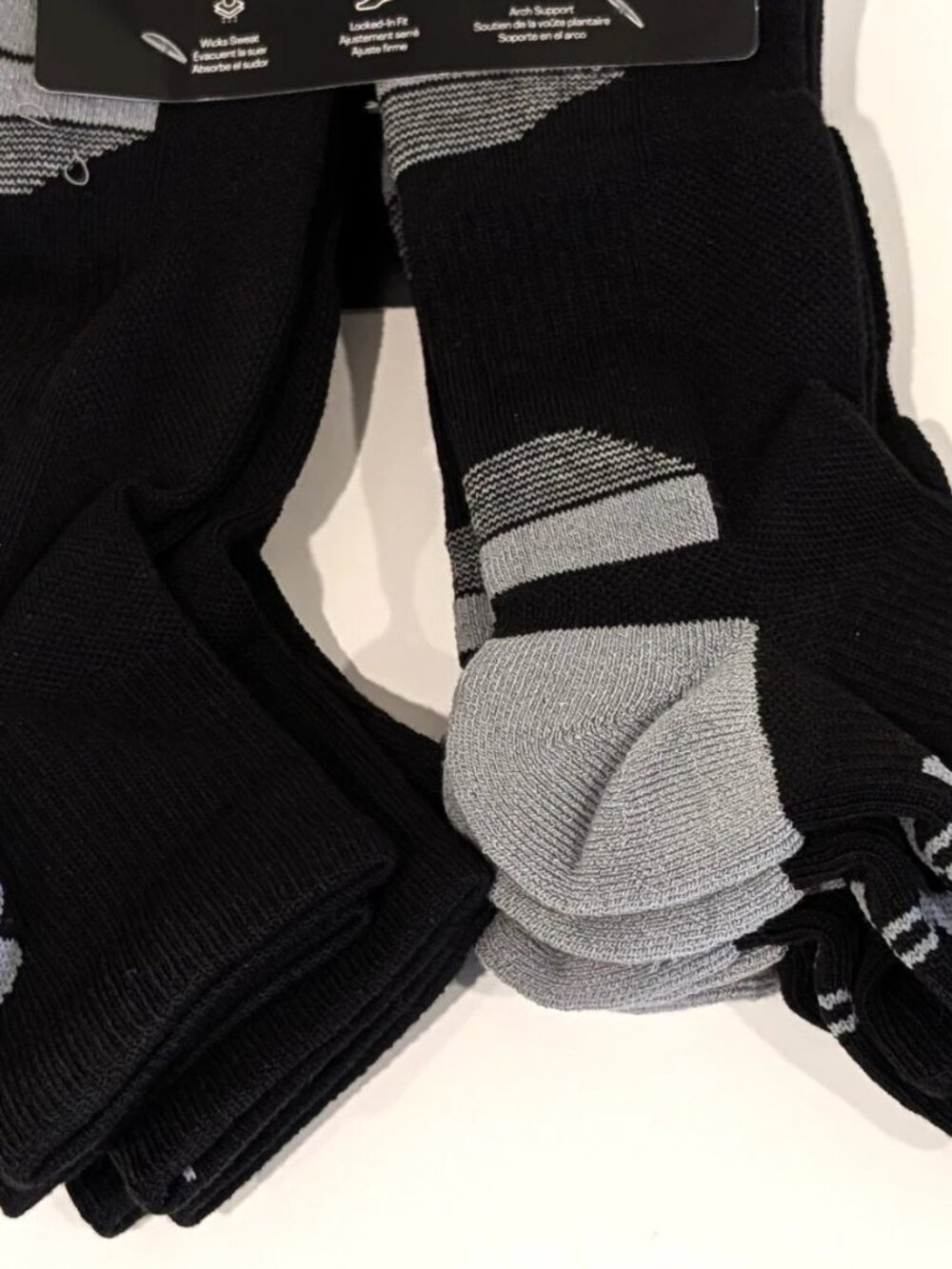 Under Armour Mens 6-Pack Quarter Socks Large Size 8-12 Black Grey 1386248-001 NW